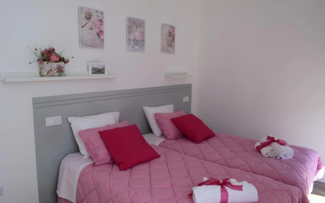 Oporto Living Apartments