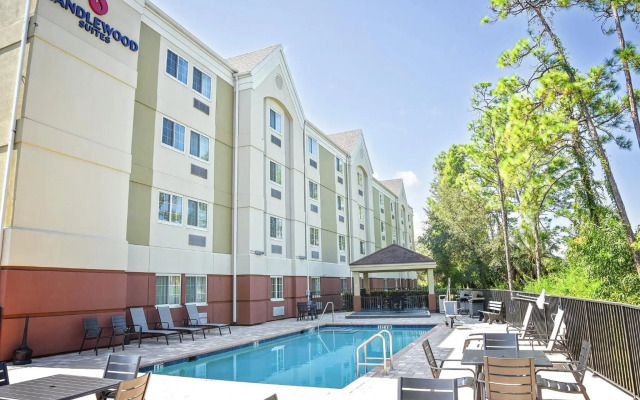 Candlewood Suites Ft Myers I-75 by IHG