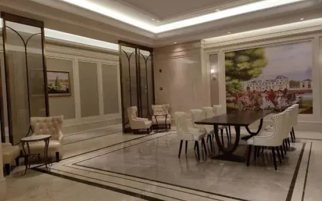 Vienna Hotel (Luohe Huanghe East Road)