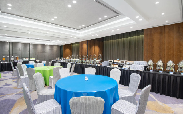 Holiday Inn Express Kowloon East