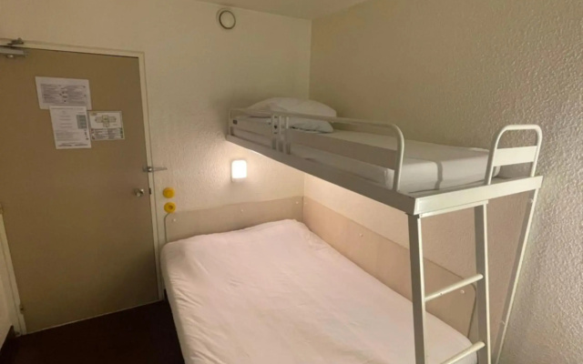 Unisotel Bollene A7 Ex-Hotel F1