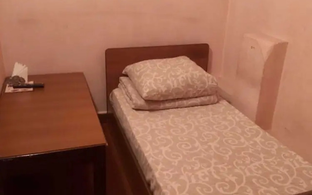 Cocktail Hotel