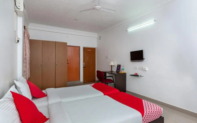 OYO 2140 Apartment Perungudi