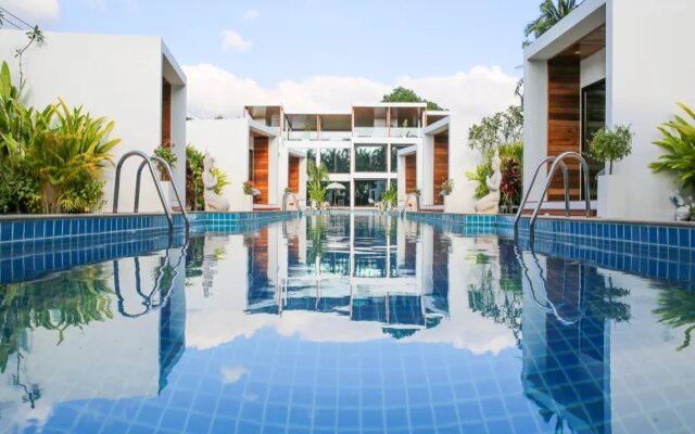 Zee Luxury Boutique Hotel