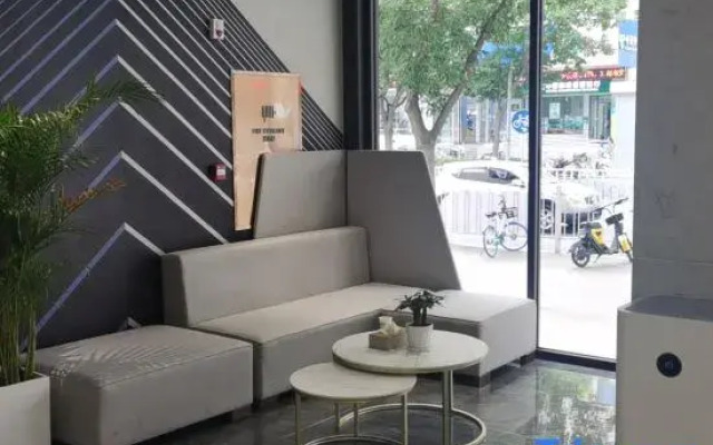 CHEERMAY Hotel (Lanzhou Dongfanghong Plaza The Mixc)