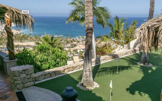 Casa Tranquila Only Steps to The Ocean 5-bedrooms Sleeps 9