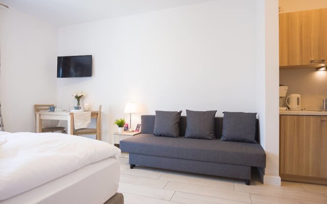 VacationClub - Aquamarina Apartments