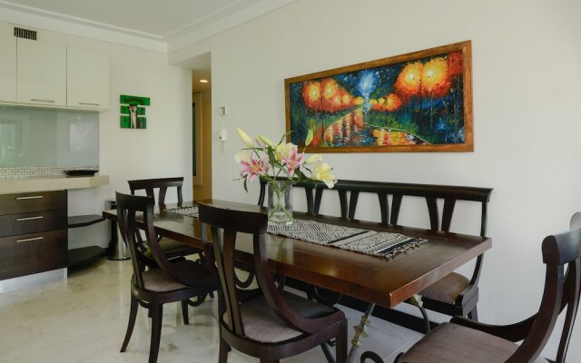 Lotus-5 by Playa District