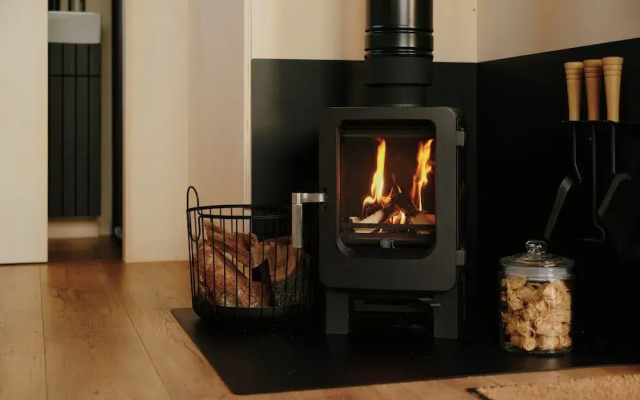 Raus | Cabins am See mit Sauna + Hot-Tub