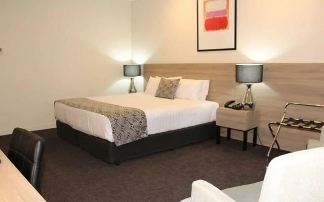Dingley Hotel