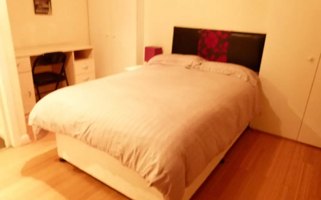 SS Property Hub – Covent Garden Apartment