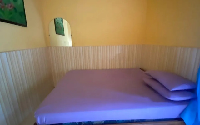 OYO 93638 Lotus Guest House