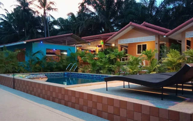 Bansabai pool  Villa (Local Tour)