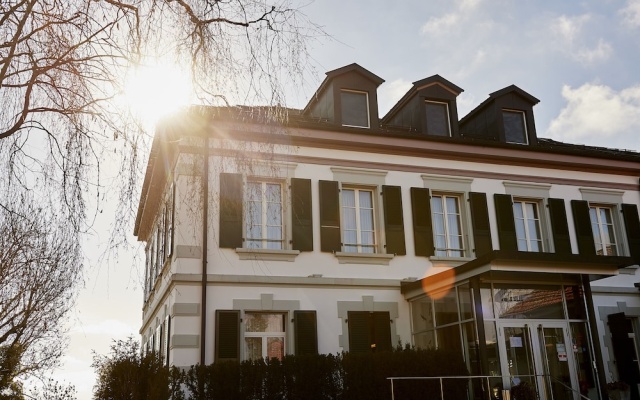 Hôtel le Funi — 3-star hotel in Cossonay