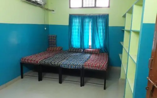 Pranis Hostel For Girl's And Working Women
