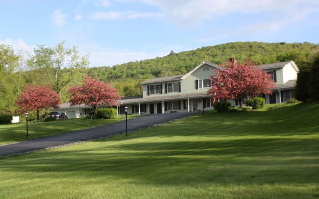 Braeside Lodging