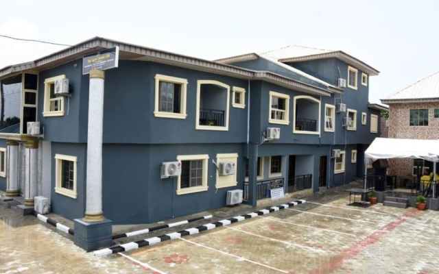 Captivating 1-bed Apartment in Awoyaya