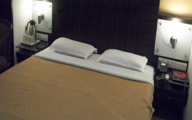 Lakme Executive The Business Hotel