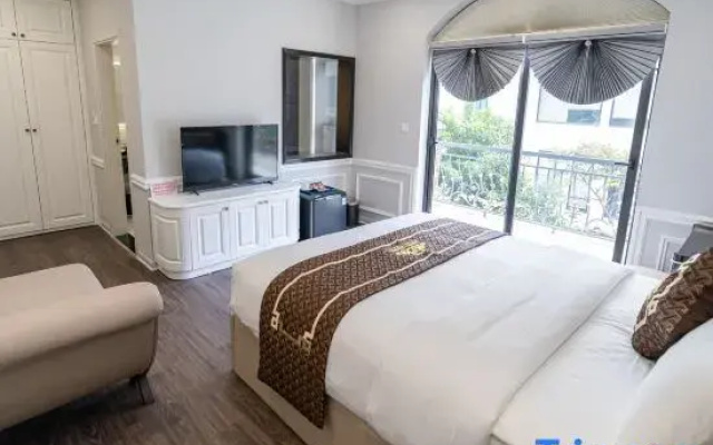 VP Hotel Luxury