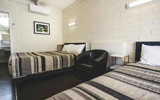 Central Highlands Motor Inn