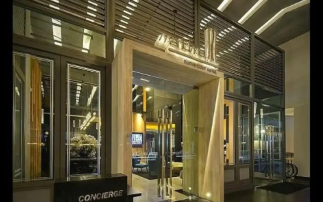 Maritime Luxury Suites