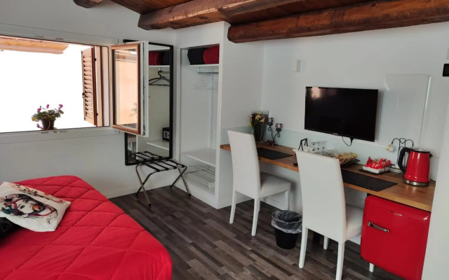 San Francesco Rooms and Apartment with Terrace in Palermo