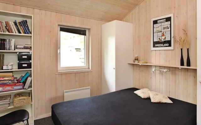 5 Star Holiday Home in Albaek