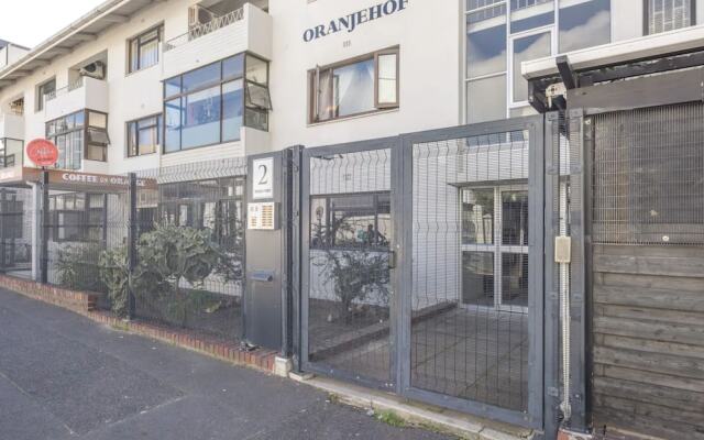 Vibrant and Safe 2 Bedroom Apartment