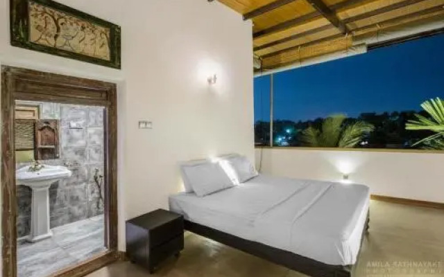 Villa 47