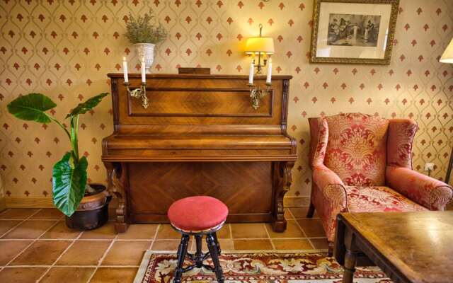 Hotel Colonial de Santillana