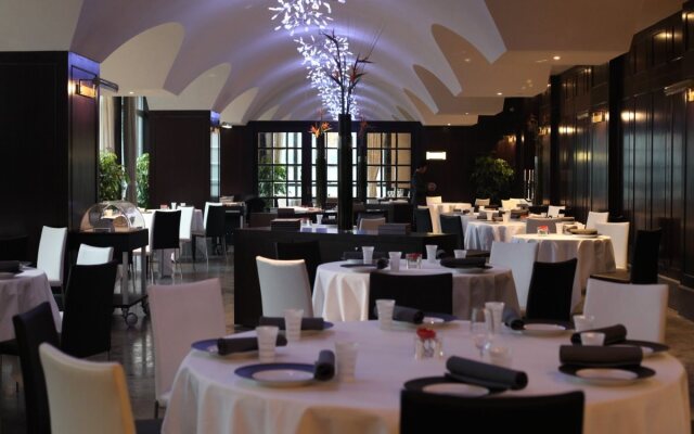 Jinjiang Hotel East Building