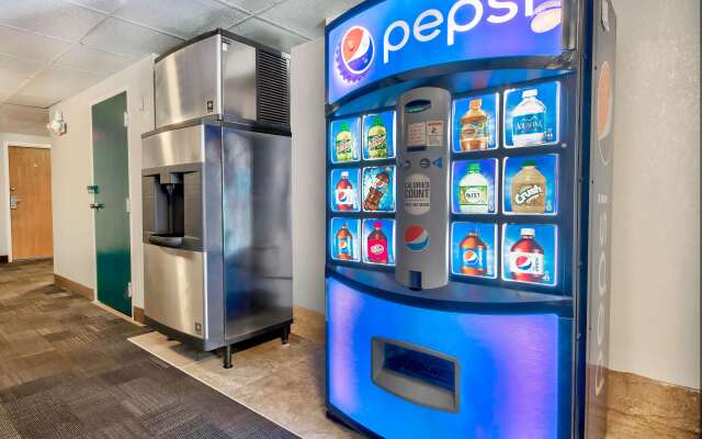 Motel 6 Springfield, OH