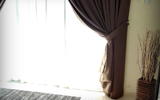 Ilirplace Homestay KTC