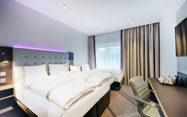 Premier Inn Regensburg City Centre