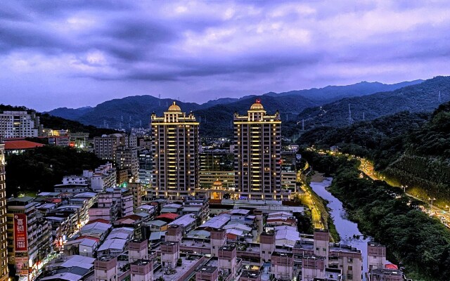 HiONE Holiday Hotel Taipei
