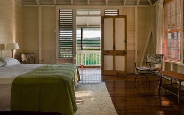 Retreat Plantation House
