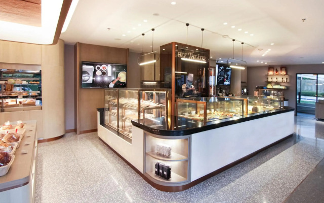 Sari Pacific Jakarta, Autograph Collection