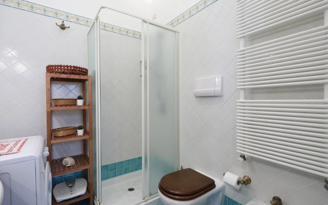 Flat Near The Historic Centre With Private Parking