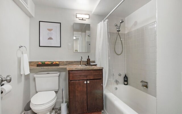 Charming & Spacious Bowmanville 1BR Apt