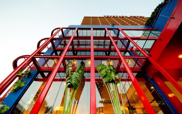 Tongtara Riverview Hotel