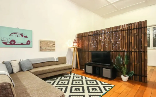 Unique 3 Bedroom Apartment In Woolloongabba