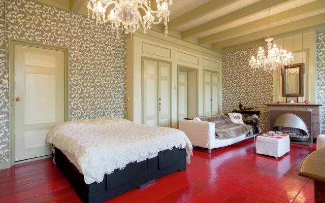 Waterfront Stelp Farmhouse With Sauna