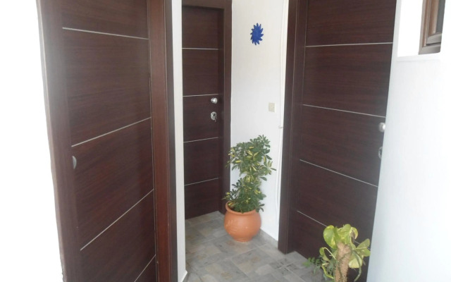 Machi Rooms