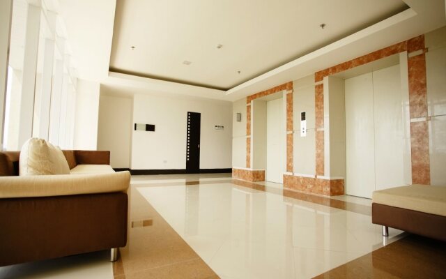 Big 8 Corporate Hotel
