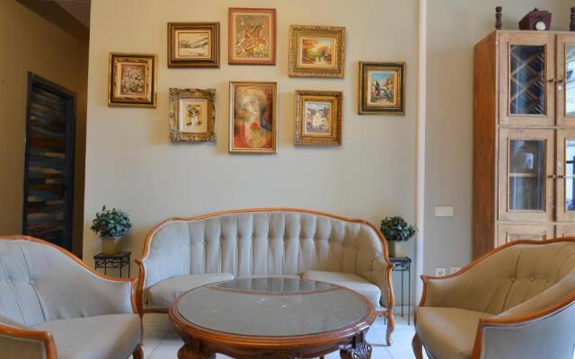 Ponto Gallery Boutique Hotel