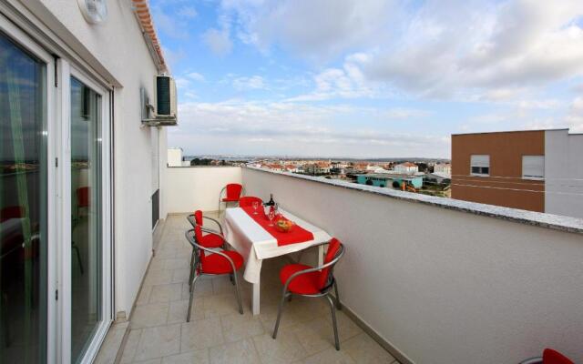 Apartment Village Nin