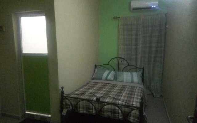 Maliz Guest House