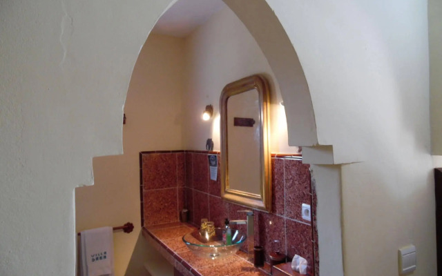 Villa Daba