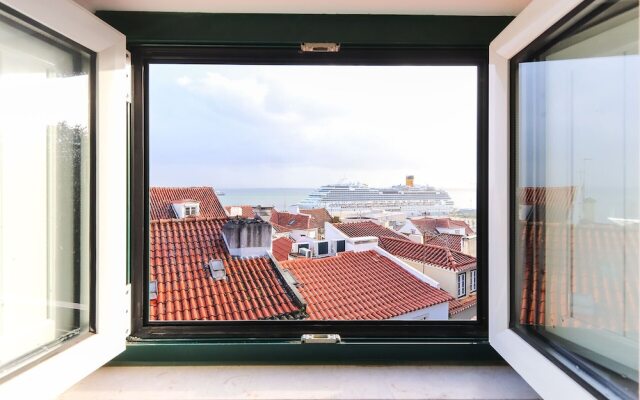 Alfama Elegant by Homing