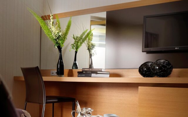 Divani Escape- Adults only
